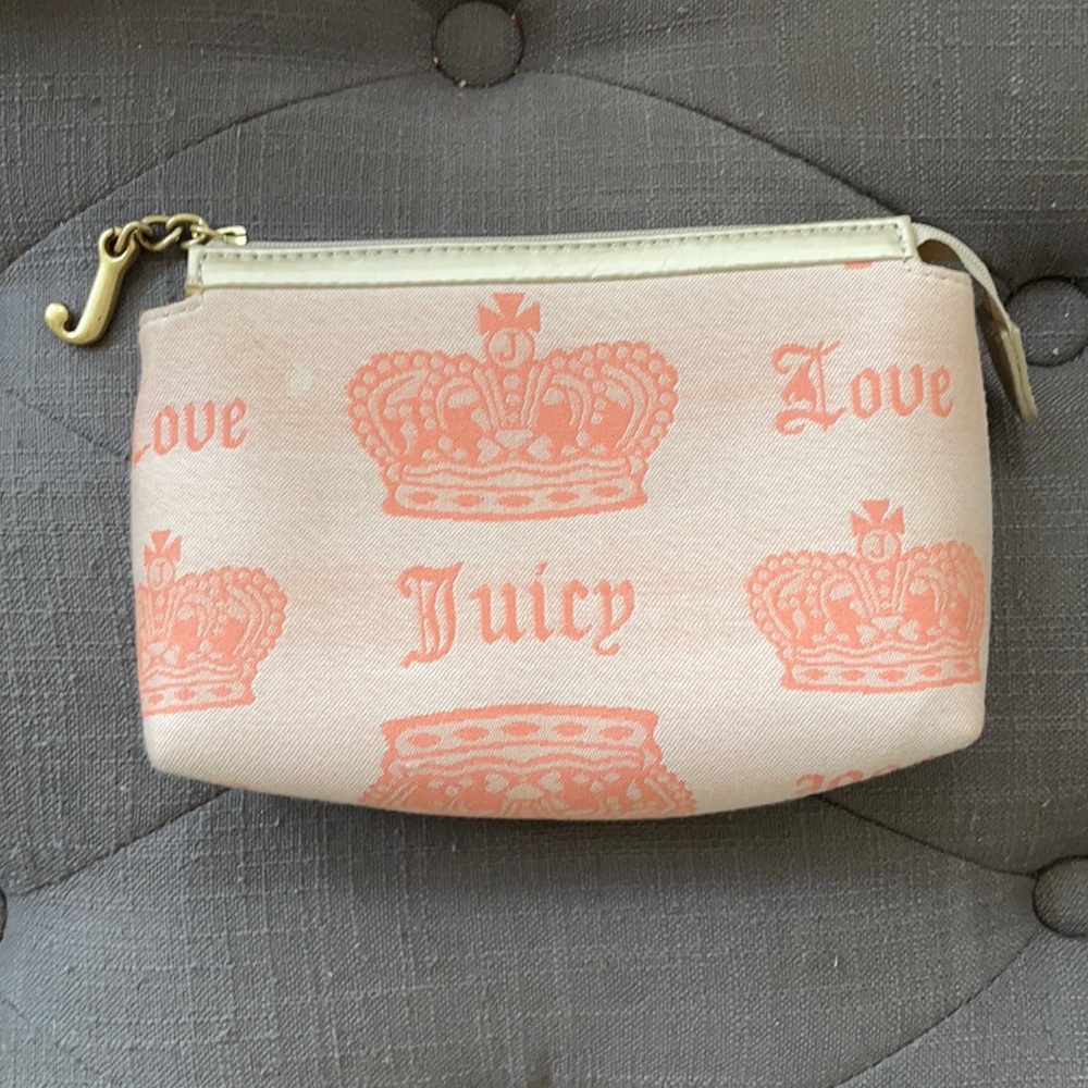 Juicy Pouch